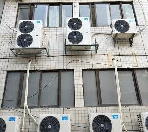 天津回收大量二手窗式，挂壁柜机回收 长年上门、高价、大量回收——各类新旧空调